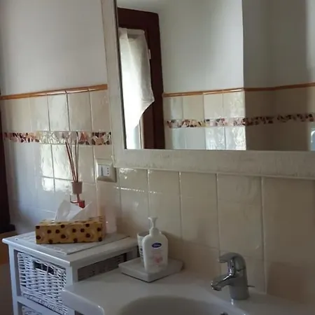 La Casa Sul Colle B&B 세스트리레반떼