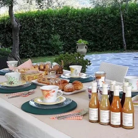 La Casa Sul Colle 3* 세스트리레반떼