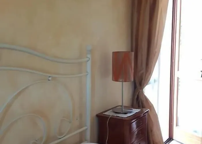 La Casa Sul Colle Bed & Breakfast 4*