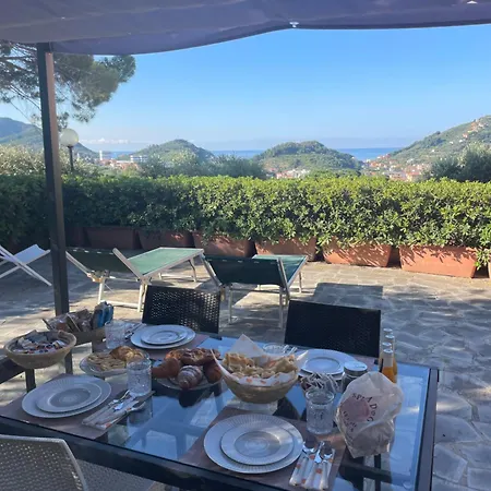 La Casa Sul Colle 3*