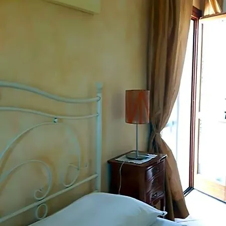 La Casa Sul Colle 3*